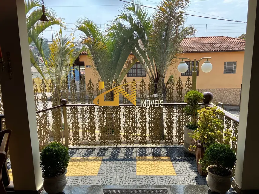 Foto 2 de Casa com 7 quartos à venda, 534m2 em Sao Lourenco - MG