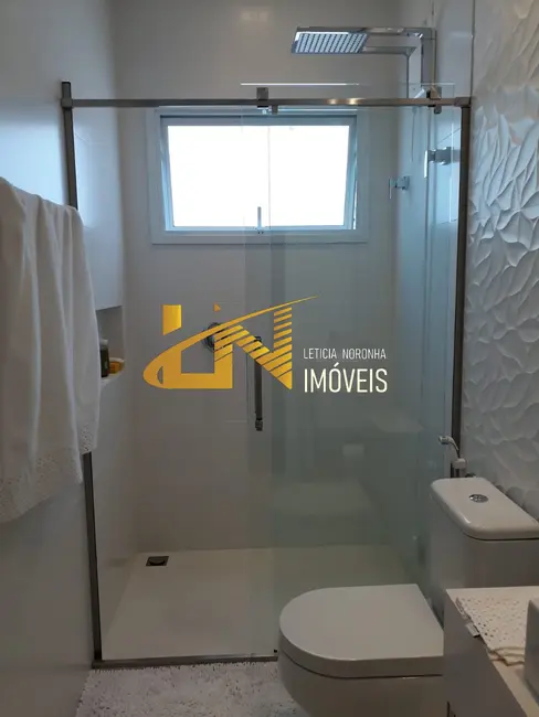 Casa com 4 quartos à venda, 250m2 em Sao Lourenco - MG - imagem 5 Foto 5 de Casa com 4 quartos à venda, 250m2 em Sao Lourenco - MG