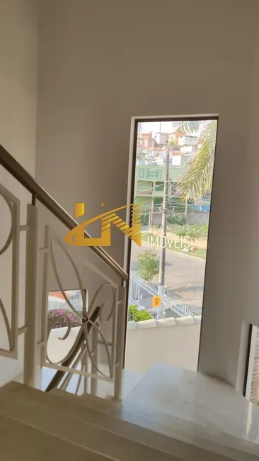 Foto 8 de Casa com 3 quartos à venda, 250m2 em Sao Lourenco - MG