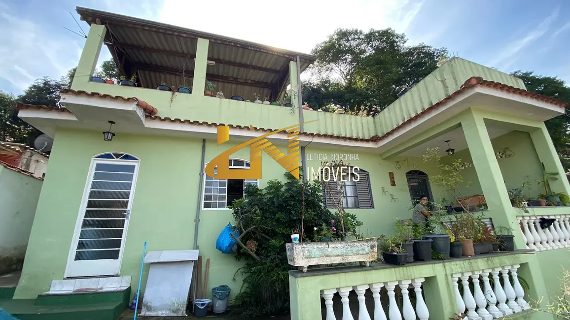 Casa com 2 quartos à venda, 109m2 em Sao Lourenco - MG - imagem 2 Foto 2 de Casa com 2 quartos à venda, 109m2 em Sao Lourenco - MG