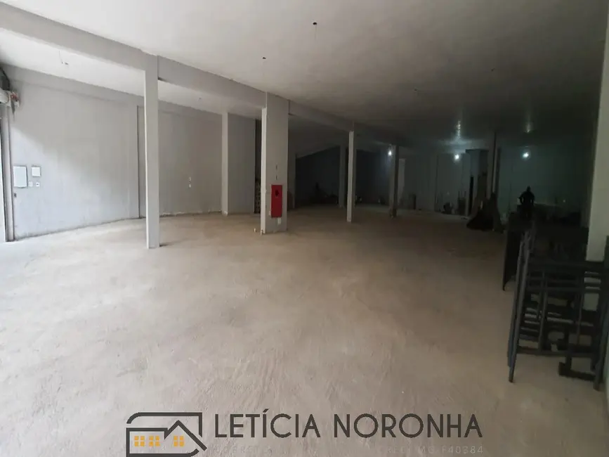 Sala Comercial para alugar, 307m2 em Centro, Sao Lourenco - MG - imagem 5 Foto 5 de Sala Comercial para alugar, 307m2 em Centro, Sao Lourenco - MG