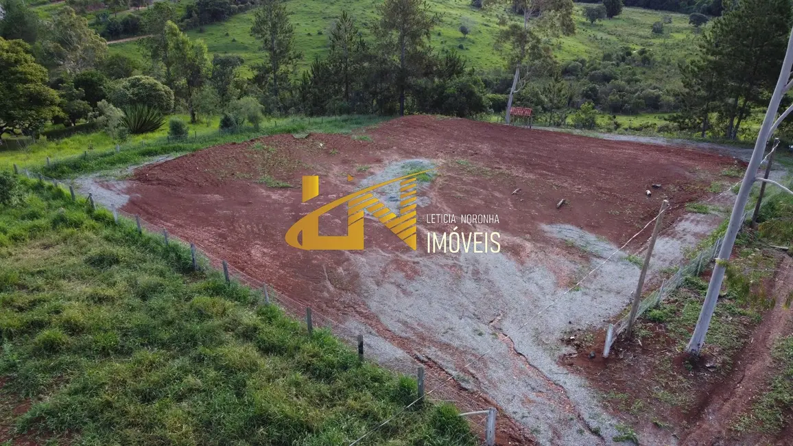 Foto 6 de Terreno / Lote à venda, 2250m2 em Carmo De Minas - MG