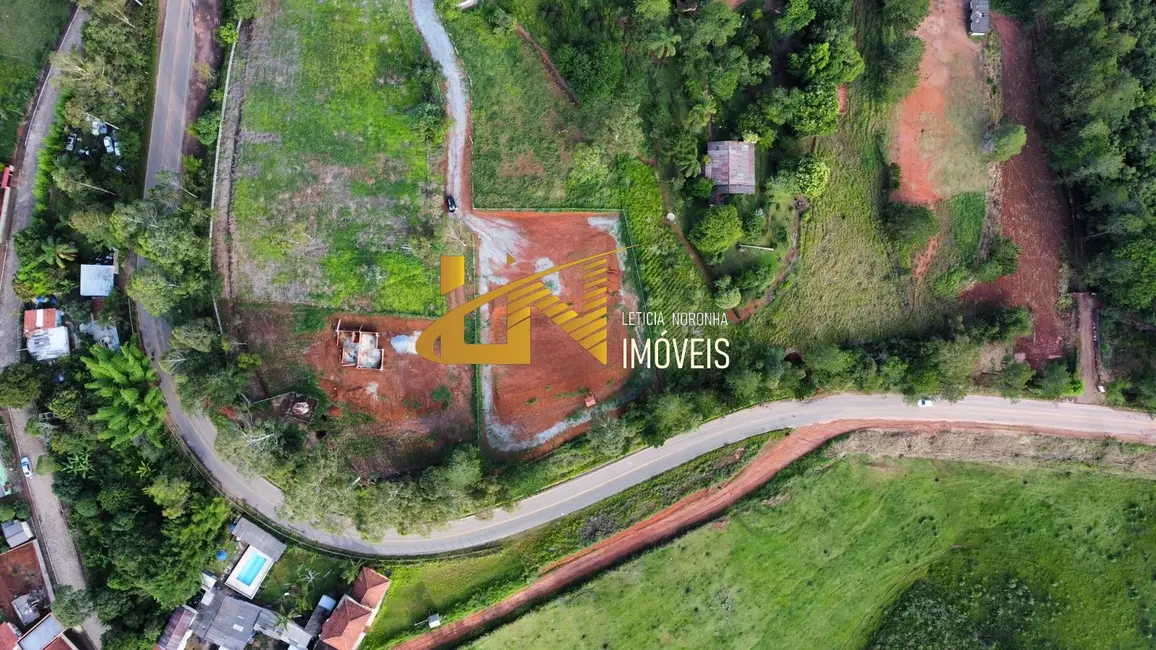 Foto 4 de Terreno / Lote à venda, 2250m2 em Carmo De Minas - MG