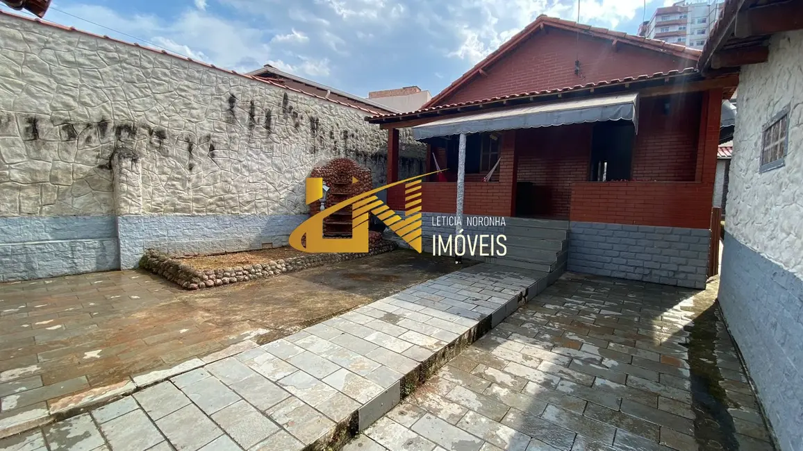 Casa com 3 quartos à venda, 231m2 em Sao Lourenco - MG - imagem 3 Foto 3 de Casa com 3 quartos à venda, 231m2 em Sao Lourenco - MG