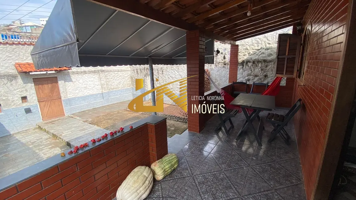Casa com 3 quartos à venda, 231m2 em Sao Lourenco - MG - imagem 6 Foto 6 de Casa com 3 quartos à venda, 231m2 em Sao Lourenco - MG
