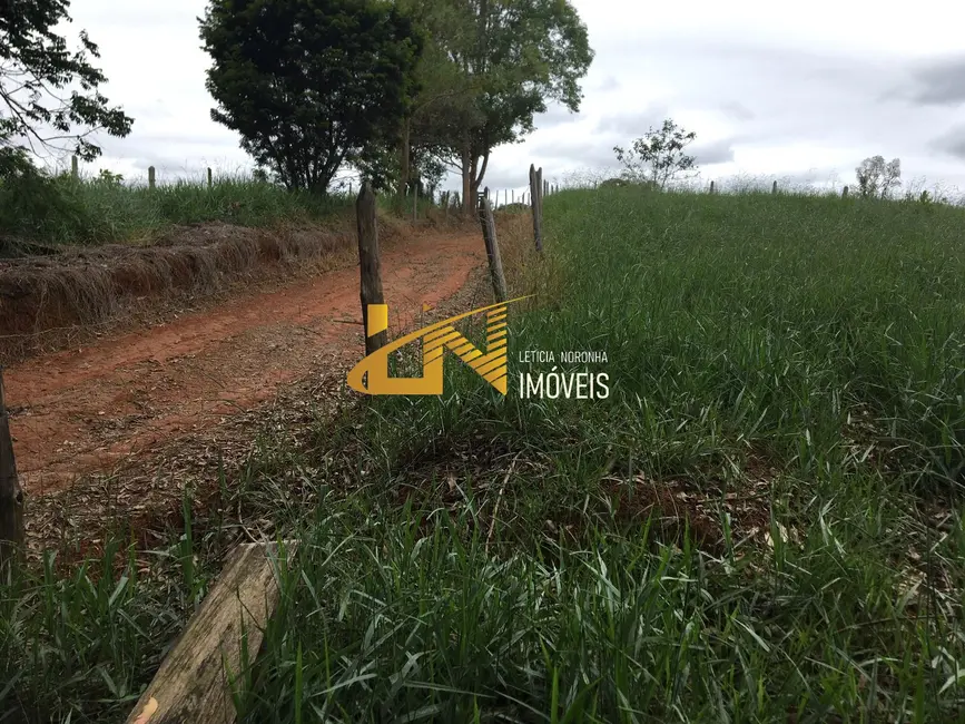 Foto 5 de Terreno / Lote à venda em Dom Vicoso - MG