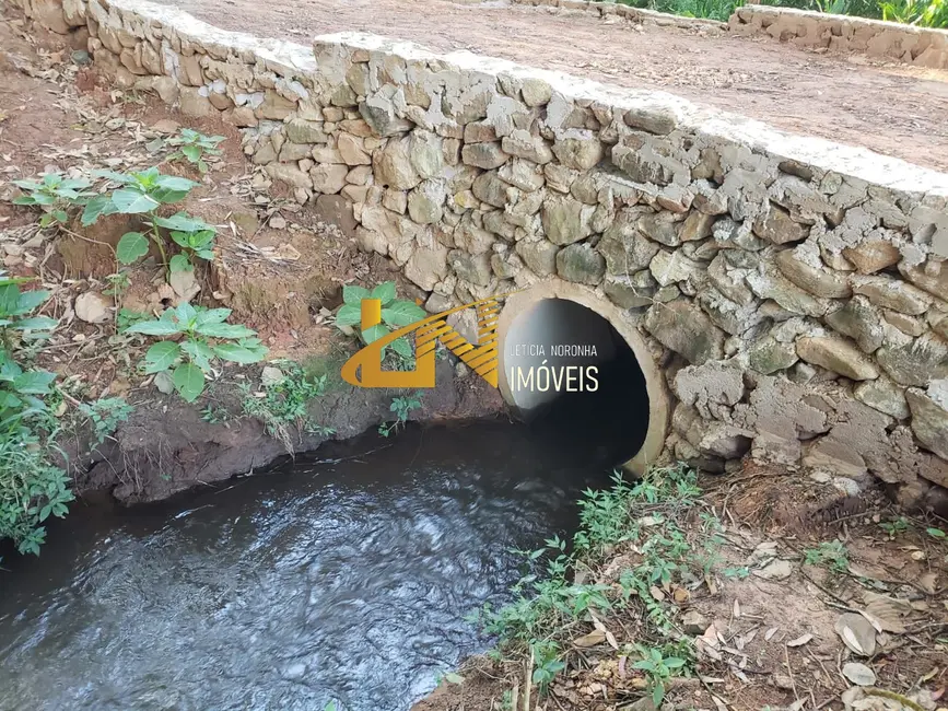 Foto 8 de Terreno / Lote à venda, 2000m2 em Dom Vicoso - MG