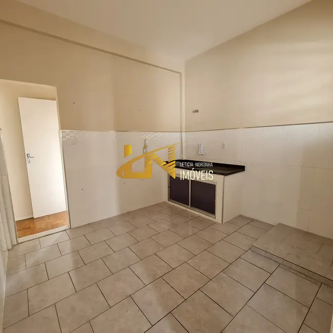 Foto 2 de Apartamento com 3 quartos para alugar, 115m2 em Centro, Sao Lourenco - MG