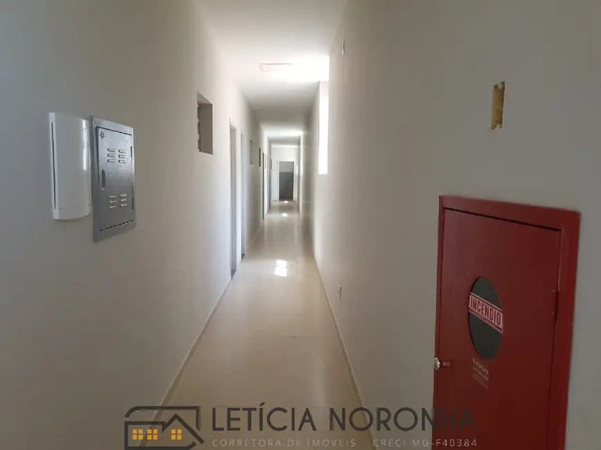 Sala Comercial para alugar, 316m2 em Centro, Sao Lourenco - MG - imagem 3 Foto 3 de Sala Comercial para alugar, 316m2 em Centro, Sao Lourenco - MG