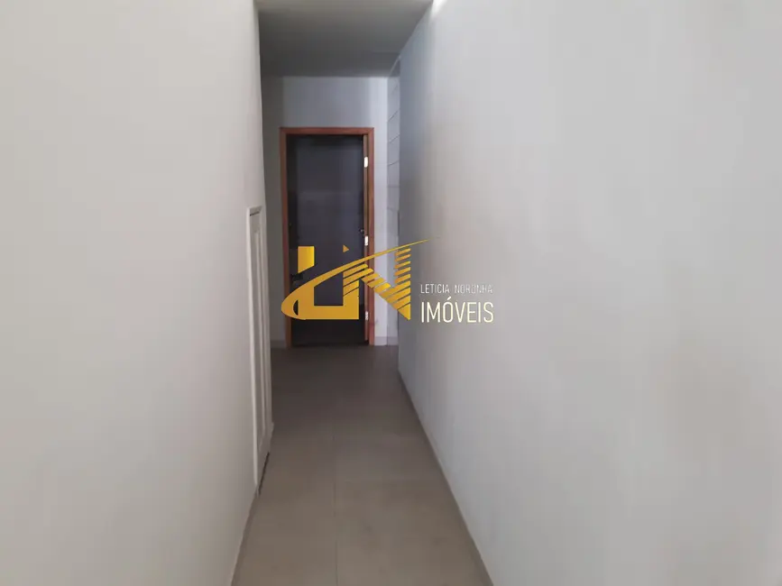 Sala Comercial para alugar, 316m2 em Centro, Sao Lourenco - MG - imagem 3 Foto 3 de Sala Comercial para alugar, 316m2 em Centro, Sao Lourenco - MG