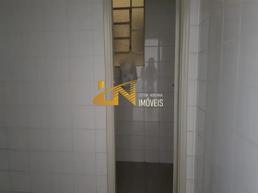 Sala Comercial para alugar, 316m2 em Centro, Sao Lourenco - MG - imagem 9 Foto 9 de Sala Comercial para alugar, 316m2 em Centro, Sao Lourenco - MG