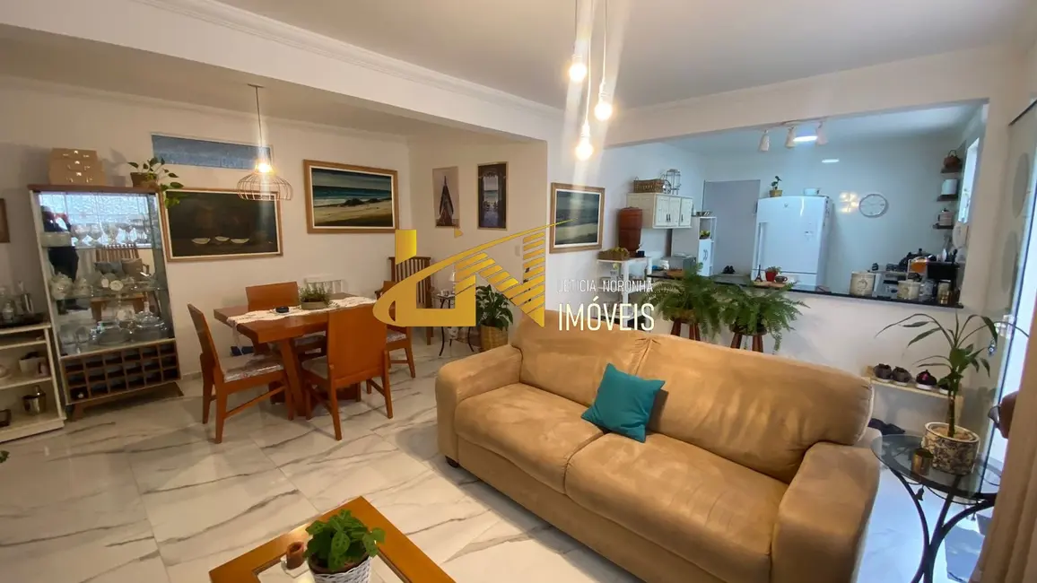 Casa com 3 quartos à venda, 163m2 em Sao Lourenco - MG - imagem 5 Foto 5 de Casa com 3 quartos à venda, 163m2 em Sao Lourenco - MG