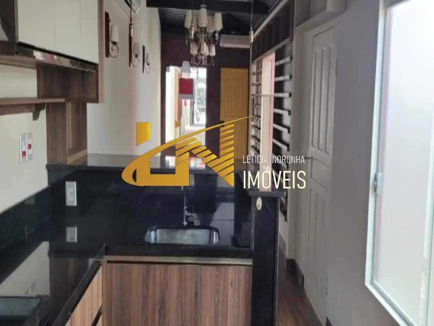 Sala Comercial à venda, 70m2 em Centro, Sao Lourenco - MG - imagem 8 Foto 8 de Sala Comercial à venda, 70m2 em Centro, Sao Lourenco - MG