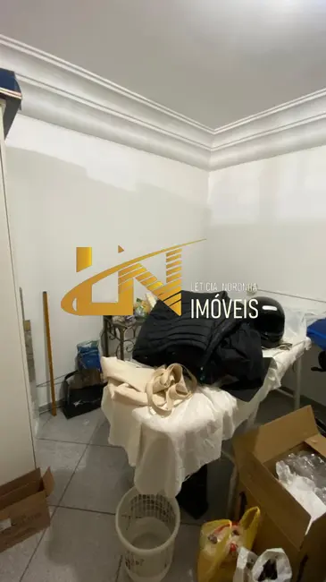 Sala Comercial à venda, 36m2 em Centro, Sao Lourenco - MG - imagem 9 Foto 9 de Sala Comercial à venda, 36m2 em Centro, Sao Lourenco - MG