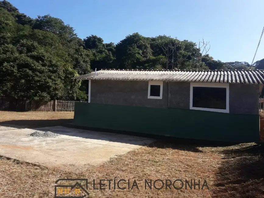 Foto 2 de Chácara com 1 quarto à venda e para alugar, 70m2 em Sao Lourenco - MG