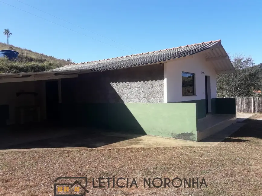 Chácara com 1 quarto à venda e para alugar, 70m2 em Sao Lourenco - MG - imagem 3 Foto 3 de Chácara com 1 quarto à venda e para alugar, 70m2 em Sao Lourenco - MG