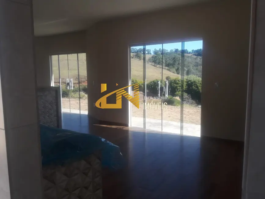 Chácara com 2 quartos à venda, 120m2 em Sao Lourenco - MG - imagem 5 Foto 5 de Chácara com 2 quartos à venda, 120m2 em Sao Lourenco - MG