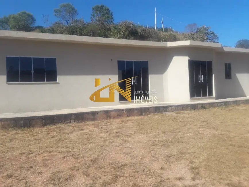 Chácara com 2 quartos à venda, 120m2 em Sao Lourenco - MG - imagem 3 Foto 3 de Chácara com 2 quartos à venda, 120m2 em Sao Lourenco - MG
