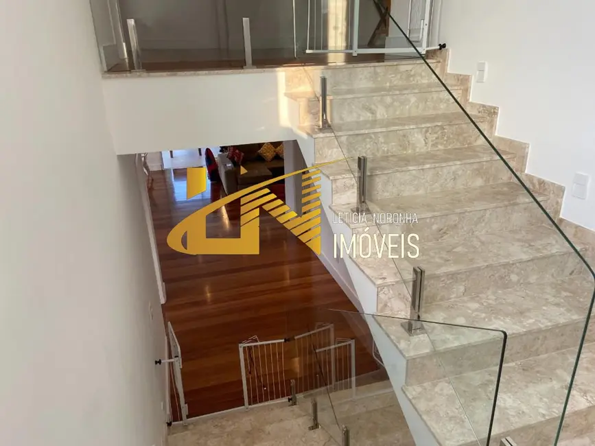 Casa de Condomínio com 4 quartos à venda, 430m2 em Sao Lourenco - MG - imagem 8 Foto 8 de Casa de Condomínio com 4 quartos à venda, 430m2 em Sao Lourenco - MG