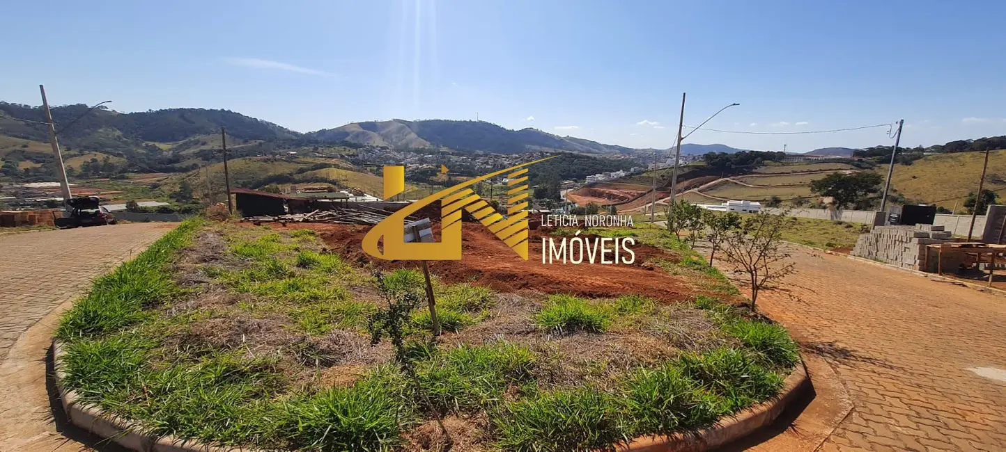 Foto 2 de Terreno / Lote à venda, 433m2 em Sao Lourenco - MG