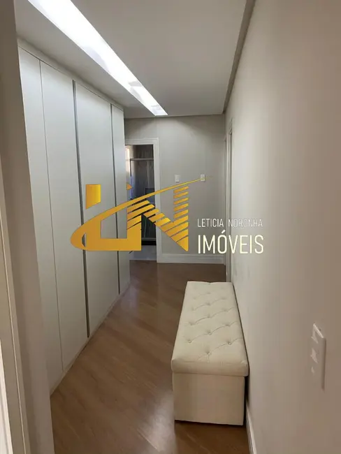 Foto 8 de Casa com 4 quartos à venda, 313m2 em Sao Lourenco - MG