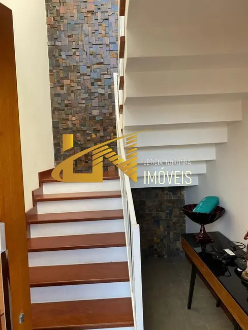 Foto 4 de Casa com 4 quartos à venda, 313m2 em Sao Lourenco - MG