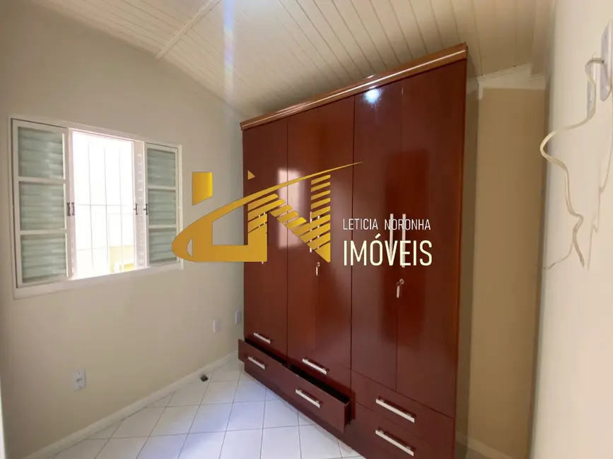 Foto 9 de Casa com 4 quartos à venda, 185m2 em Sao Lourenco - MG