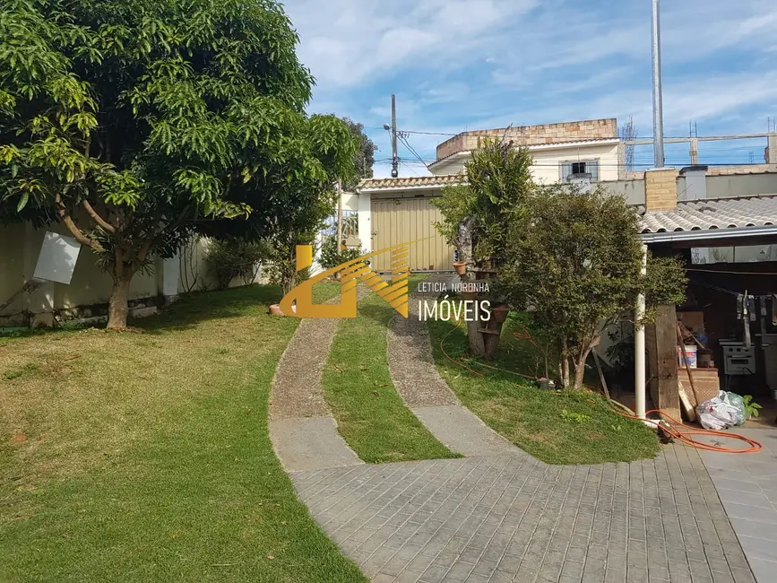 Casa com 4 quartos à venda, 169m2 em Sao Lourenco - MG - imagem 6 Foto 6 de Casa com 4 quartos à venda, 169m2 em Sao Lourenco - MG