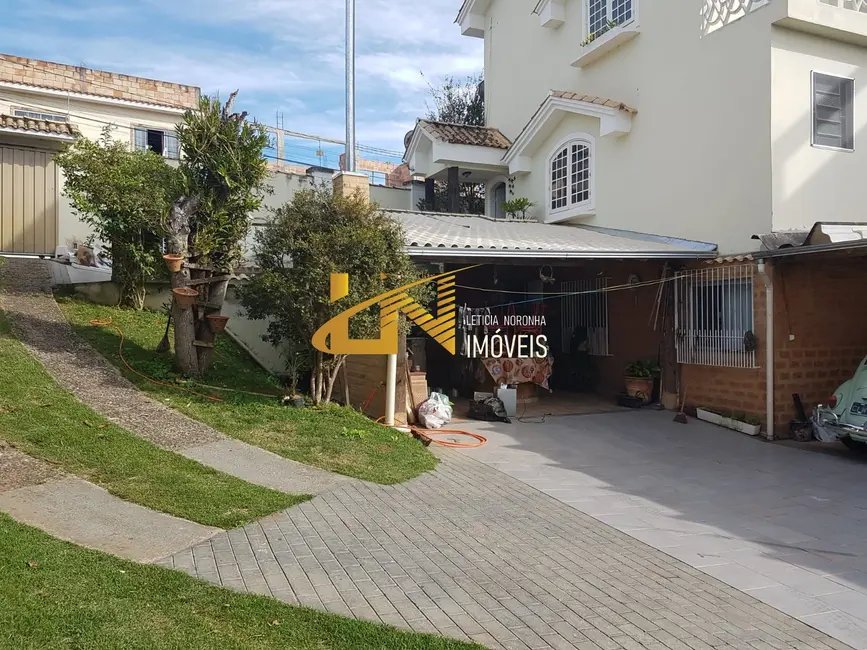 Casa com 4 quartos à venda, 169m2 em Sao Lourenco - MG - imagem 3 Foto 3 de Casa com 4 quartos à venda, 169m2 em Sao Lourenco - MG