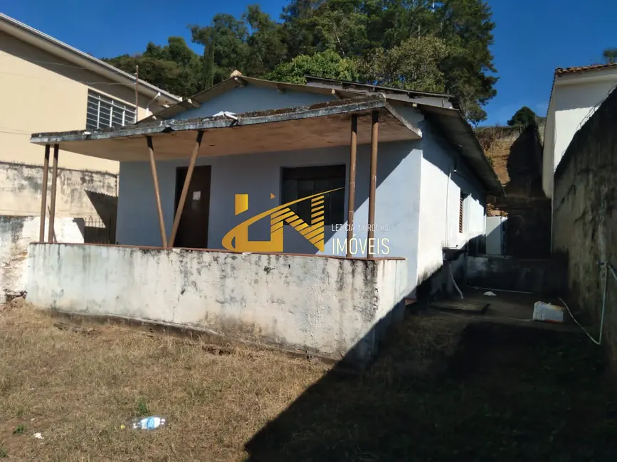 Casa com 2 quartos à venda, 119m2 em Sao Lourenco - MG - imagem 8 Foto 8 de Casa com 2 quartos à venda, 119m2 em Sao Lourenco - MG