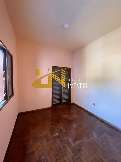 Foto 8 de Casa com 5 quartos à venda, 475m2 em Sao Lourenco - MG
