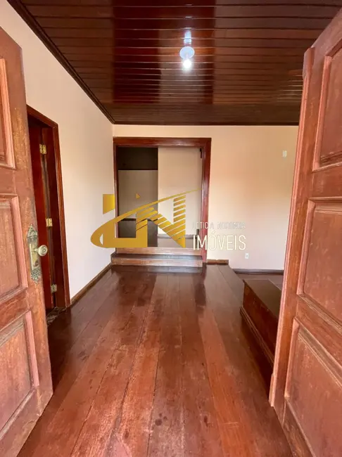 Foto 7 de Casa com 5 quartos à venda, 475m2 em Sao Lourenco - MG