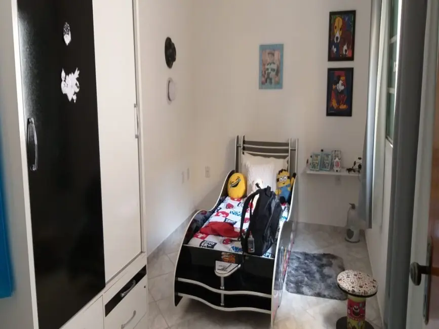 Foto 9 de Casa com 4 quartos à venda, 150m2 em Sao Lourenco - MG