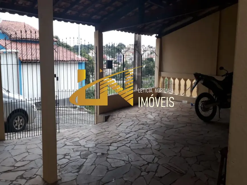 Casa com 3 quartos à venda, 142m2 em Sao Lourenco - MG - imagem 3 Foto 3 de Casa com 3 quartos à venda, 142m2 em Sao Lourenco - MG