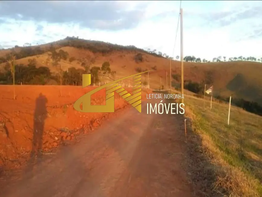 Terreno / Lote à venda, 2500m2 em Pouso Alto - MG - imagem 4 Foto 4 de Terreno / Lote à venda, 2500m2 em Pouso Alto - MG