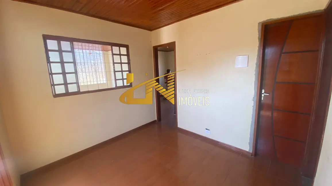 Foto 6 de Casa com 2 quartos à venda, 42m2 em Sao Lourenco - MG