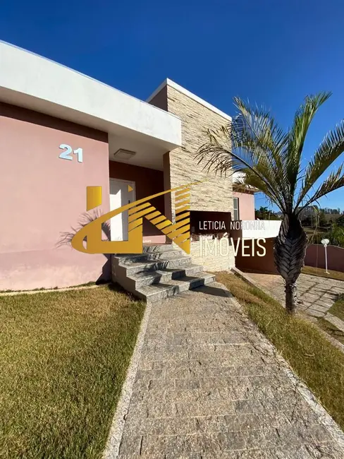 Foto 2 de Casa de Condomínio com 3 quartos à venda, 195m2 em Soledade De Minas - MG