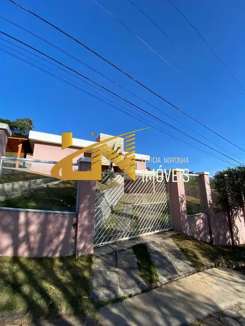 Foto 1 de Casa de Condomínio com 3 quartos à venda, 195m2 em Soledade De Minas - MG