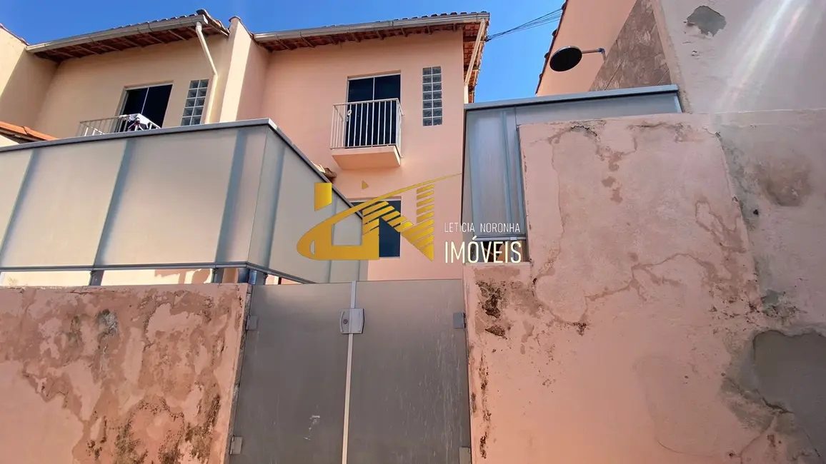 Foto 2 de Casa com 2 quartos à venda, 70m2 em Sao Lourenco - MG