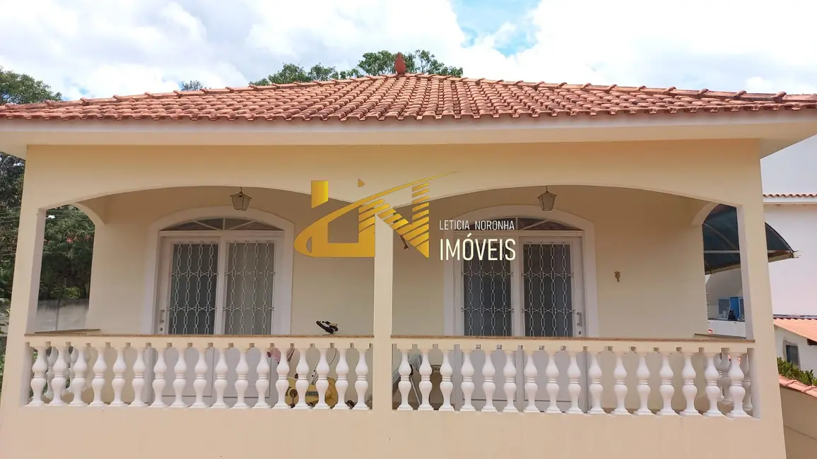 Casa com 2 quartos à venda, 336m2 em Sao Lourenco - MG - imagem 1 Foto 1 de Casa com 2 quartos à venda, 336m2 em Sao Lourenco - MG