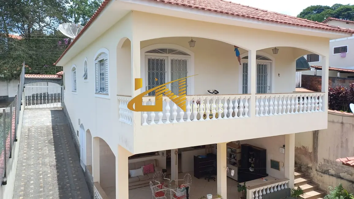 Casa com 2 quartos à venda, 336m2 em Sao Lourenco - MG - imagem 2 Foto 2 de Casa com 2 quartos à venda, 336m2 em Sao Lourenco - MG