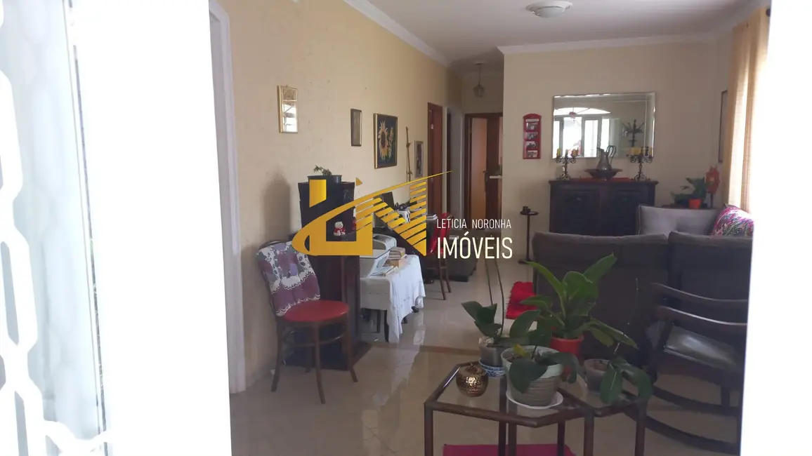 Casa com 2 quartos à venda, 336m2 em Sao Lourenco - MG - imagem 5 Foto 5 de Casa com 2 quartos à venda, 336m2 em Sao Lourenco - MG