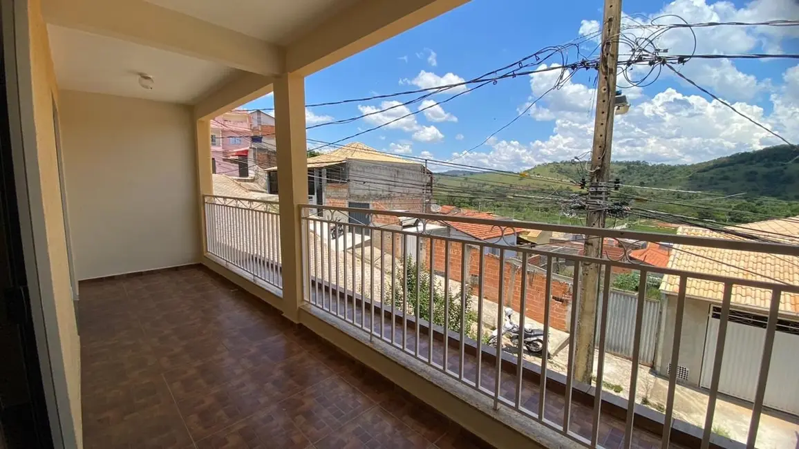 Casa com 3 quartos à venda, 200m2 em Sao Lourenco - MG - imagem 9 Foto 9 de Casa com 3 quartos à venda, 200m2 em Sao Lourenco - MG