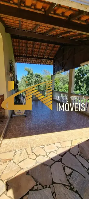 Casa com 4 quartos à venda, 122m2 em Sao Lourenco - MG - imagem 3 Foto 3 de Casa com 4 quartos à venda, 122m2 em Sao Lourenco - MG