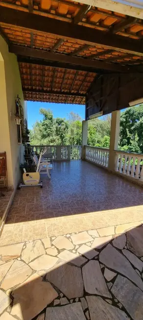 Casa com 4 quartos à venda, 122m2 em Sao Lourenco - MG - imagem 8 Foto 8 de Casa com 4 quartos à venda, 122m2 em Sao Lourenco - MG