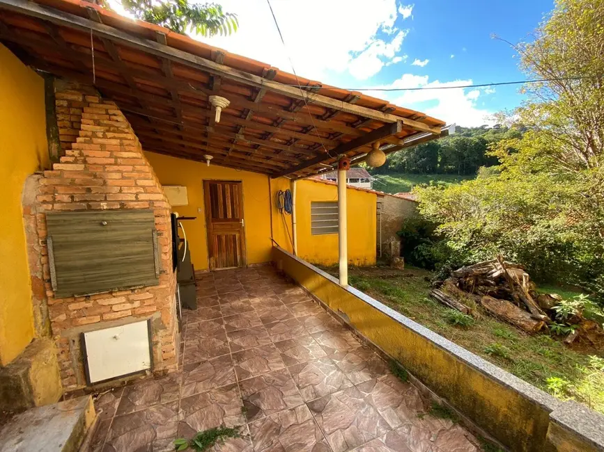Casa com 3 quartos à venda, 98m2 em Sao Lourenco - MG - imagem 5 Foto 5 de Casa com 3 quartos à venda, 98m2 em Sao Lourenco - MG