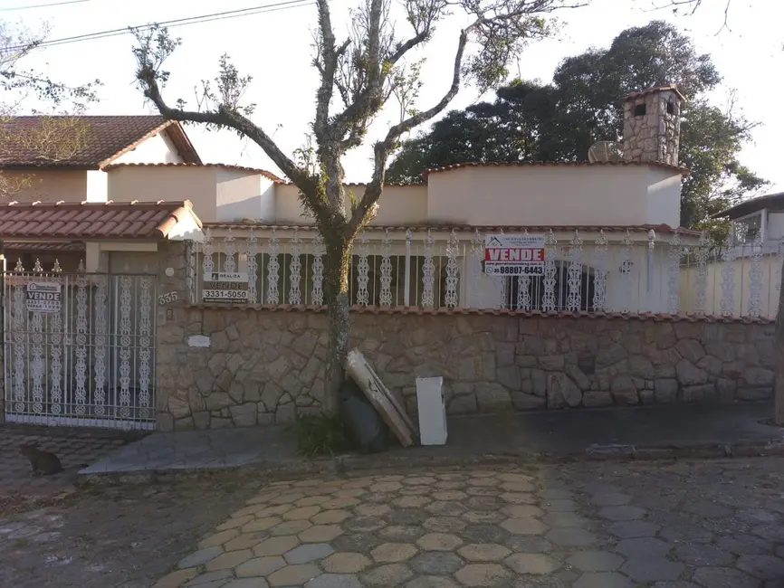 Foto 1 de Casa com 3 quartos à venda, 160m2 em Sao Lourenco - MG