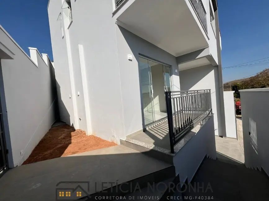 Foto 3 de Casa com 2 quartos à venda, 125m2 em Sao Lourenco - MG