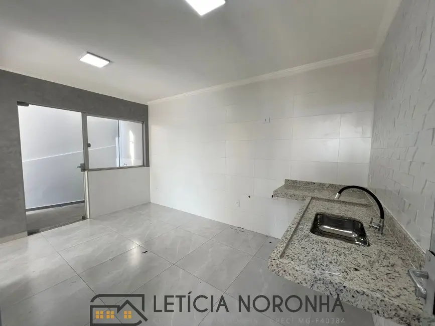 Foto 7 de Casa com 2 quartos à venda, 125m2 em Sao Lourenco - MG