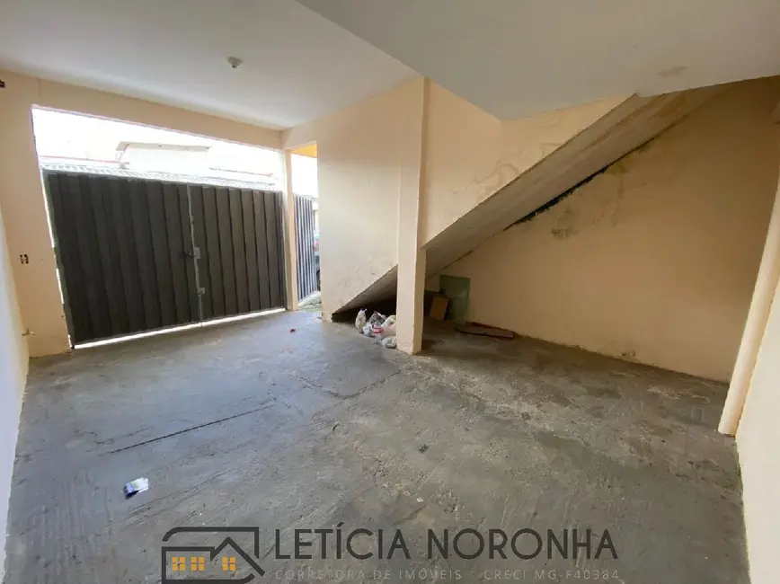 Casa com 2 quartos para alugar, 89m2 em Sao Lourenco - MG - imagem 2 Foto 2 de Casa com 2 quartos para alugar, 89m2 em Sao Lourenco - MG